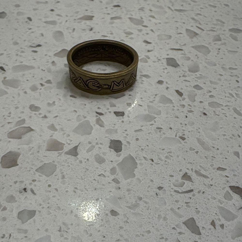 Vintage Gold Pac-Man Ring 1982 World Fair. Knoxville, Tennessee